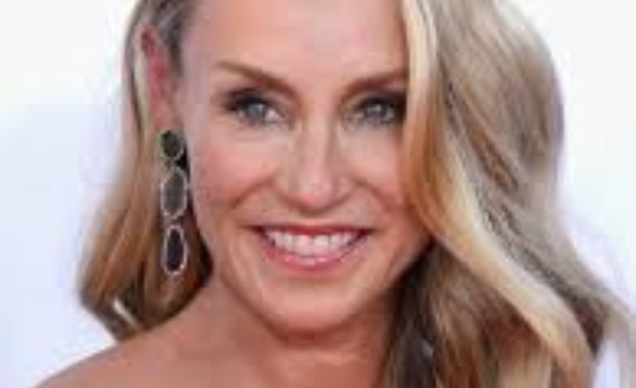 tracy pollan net worth